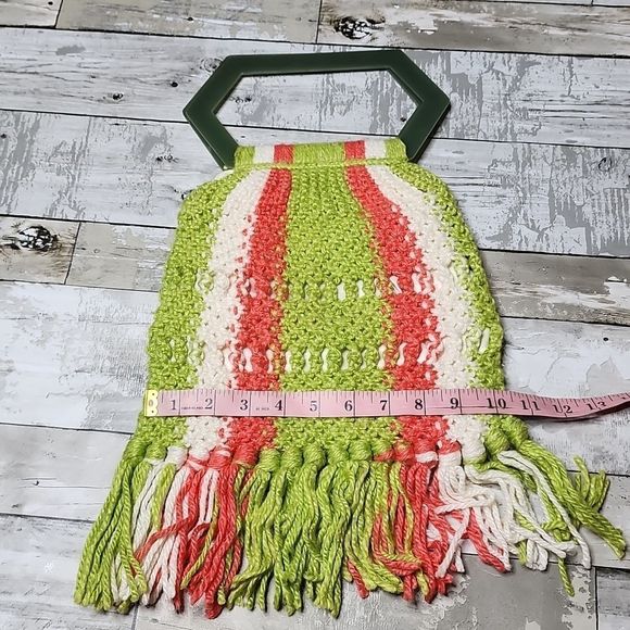 Vintage macrame watermelon hard handle wrist bag - Picture 6 of 6